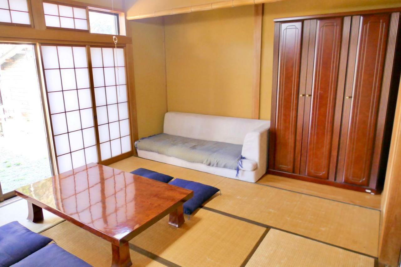 פוג'ינומיה Fwa Guest House מראה חיצוני תמונה